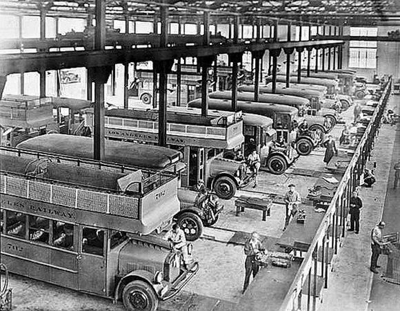 Los Angeles Railway 16th Street Bus Garage, Los Angeles, 1926