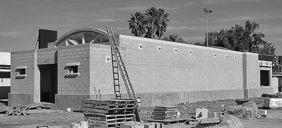 Los Angeles World Airports Runway Lighting Vault Building, Ontario, 2006